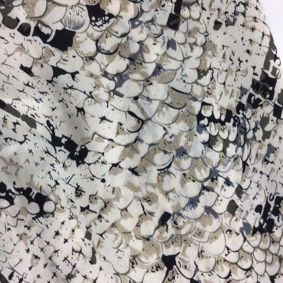 Equipment Femme Liam Tee Contrast Sleeve in Fawn | Medium - Picture 6 of 13